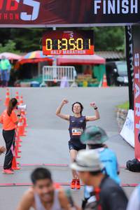 BIB: 1350, 1093
                            <button type="button" onclick="openModal(5849228)" class="btn btn-primary btn-sm float-right btn-popup" data-toggle="modal" data-target=".modal-high-quality">
                        <i class="fas fa-shopping-cart"></i> Add to Cart
                    </button>
                                            <button type="button" onclick="isThisMe(5849228, true)" class="btn btn-success btn-sm float-right btn-popup btn-isme hidden" data-toggle="tooltip" data-placement="bottom" title="นี่คือรูปของคุณใช่ไหม คลิกที่นี่เพื่อเอาเข้าอัลบั้ม">
                        <i class="fas fa-plus"></i> Add to album
                    </button>
                    <button type="button" onclick="isThisMe(5849228, false)" class="btn btn-warning btn-sm float-right btn-popup btn-isnotme hidden">
                        <i class="fas fa-ban"></i> Remove from album
                    </button>